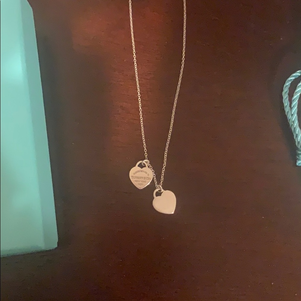Tiffany’s double heart necklace